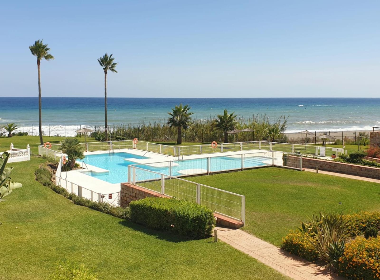 Casitamar Frontline Beach House Rental Casares Costa Near Estepona Bahia de Casares Εξωτερικό φωτογραφία